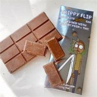 Trippy Flip Milk Chocolate Bar